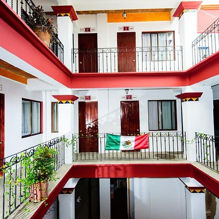 Hotel Plaza Conejo Huatulco 외부 사진